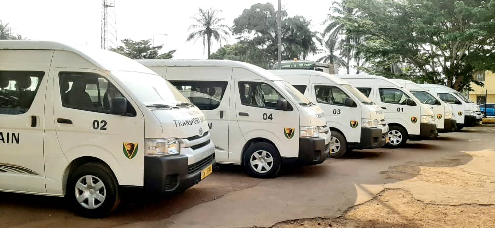 Le CTRI fait don de minibus de Transport urbain et d'engins lourds pour l'assainissement d'OYEM :